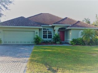 162 Smallwood Rd, Rotonda West, FL 33947