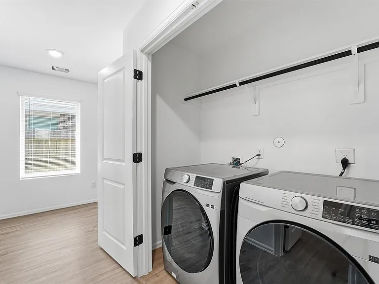 22238 Palladium Dr — Photo 20
