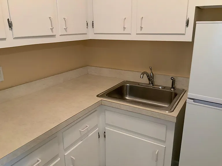 55+ Community - Springvale Apartments — Photo 40