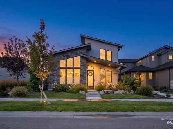 2296 E Valensole St, Meridian, ID 83642