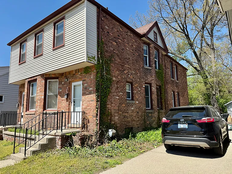 225 E Oakridge St #2 — Photo 9