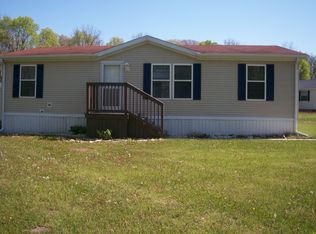 175 Apollo Cir, Flushing, MI 48433