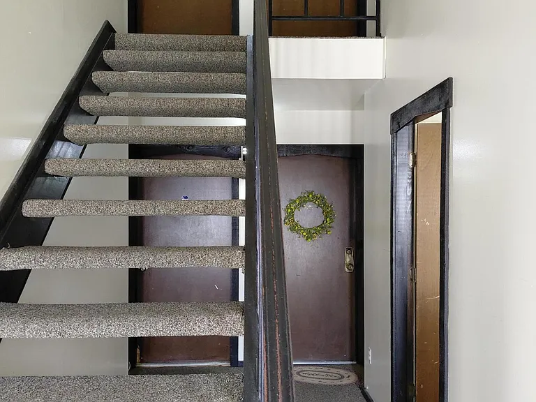 7513 Woodview St — Photo 15