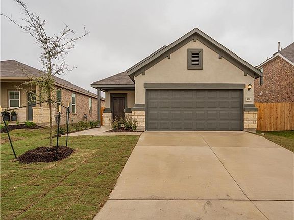 2nd image of 272 Thornless Cir