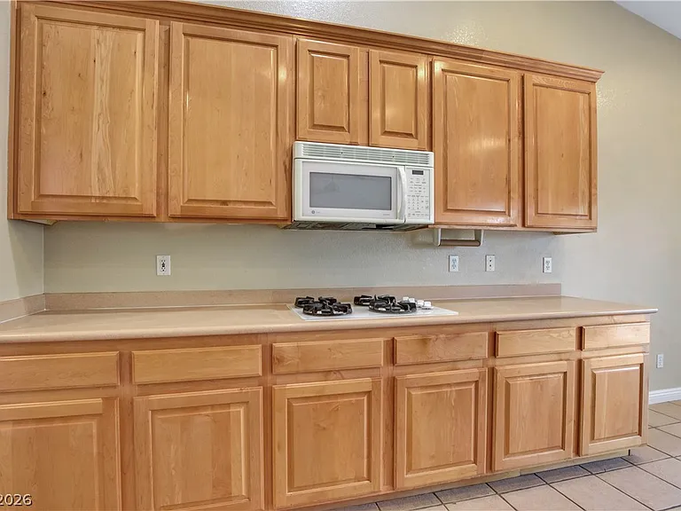 2294 Tedesca Dr — Photo 5