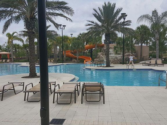 3rd image of 4795 Terrasonesta Dr