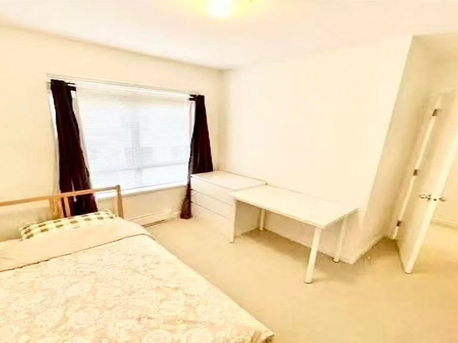1 bed, 1400 sqft, $800 — Photo 4