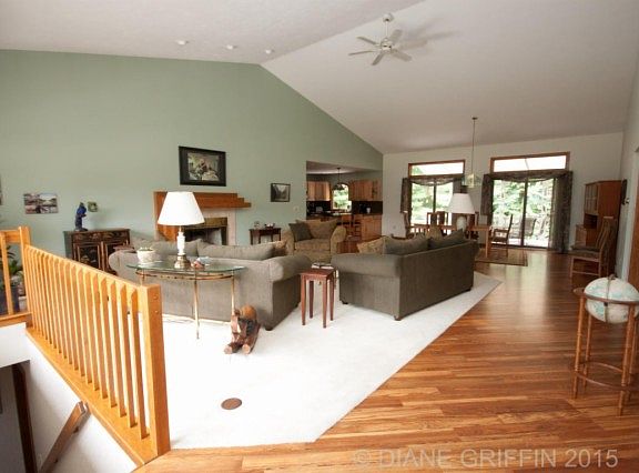 2nd image of 5029 Glenboro Dr SW