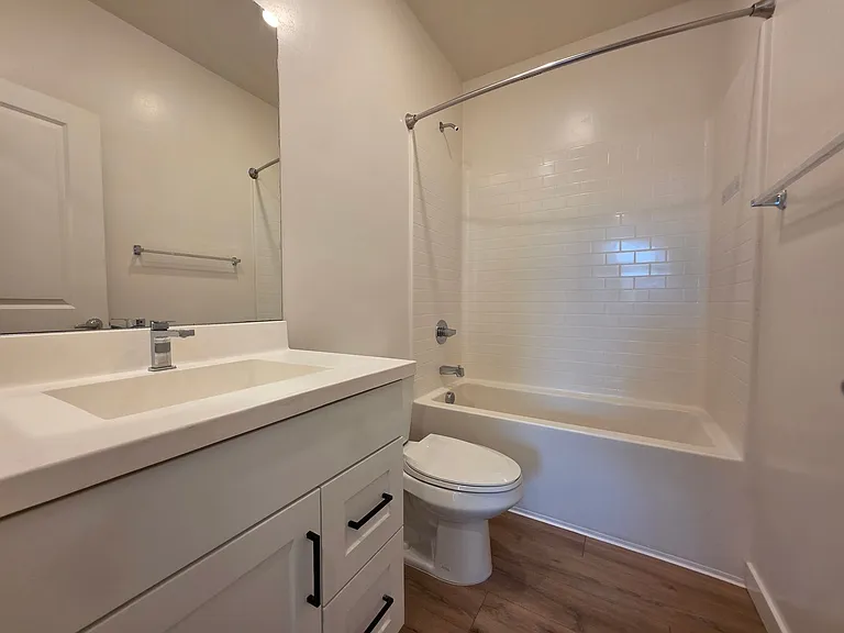 310 Palm Ave — Photo 62