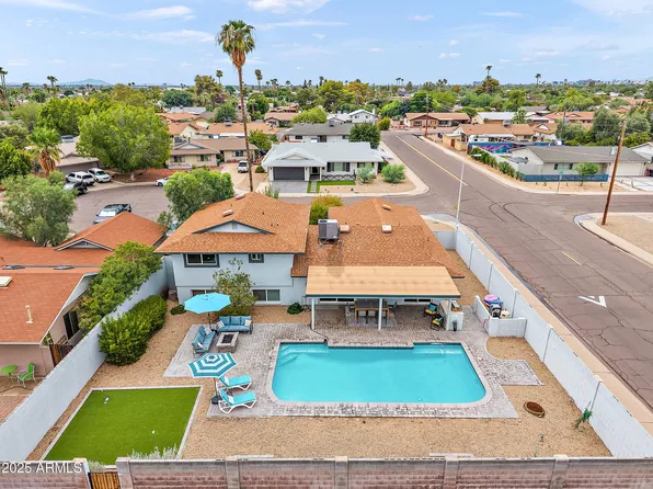 8602 E MITCHELL Drive, Scottsdale, AZ 85251