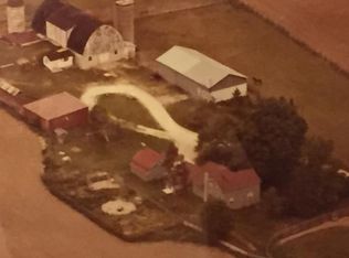 W334N7716 Stone Bank Rd, Oconomowoc, WI 53066