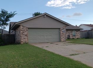 8904 NW 86th St, Oklahoma City, OK 73132