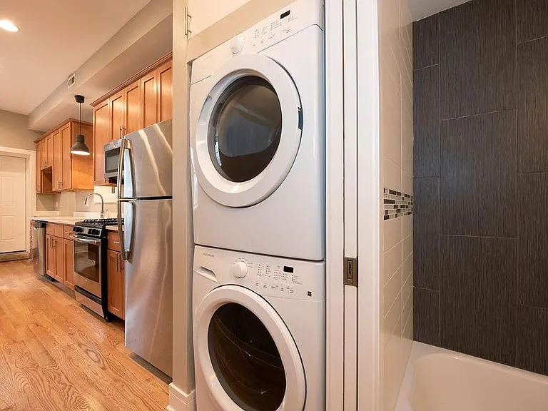 1651 S Throop St #1F — Photo 17