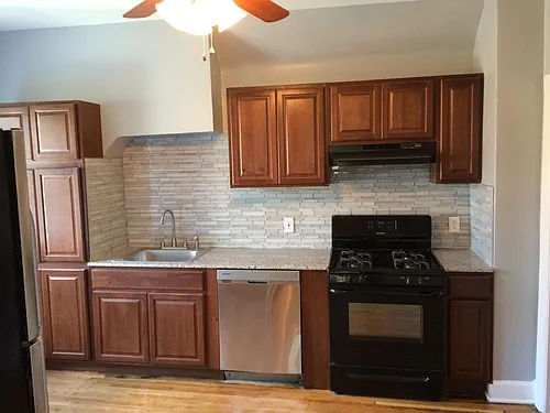 112 Fargo Ave #3 Photo 1