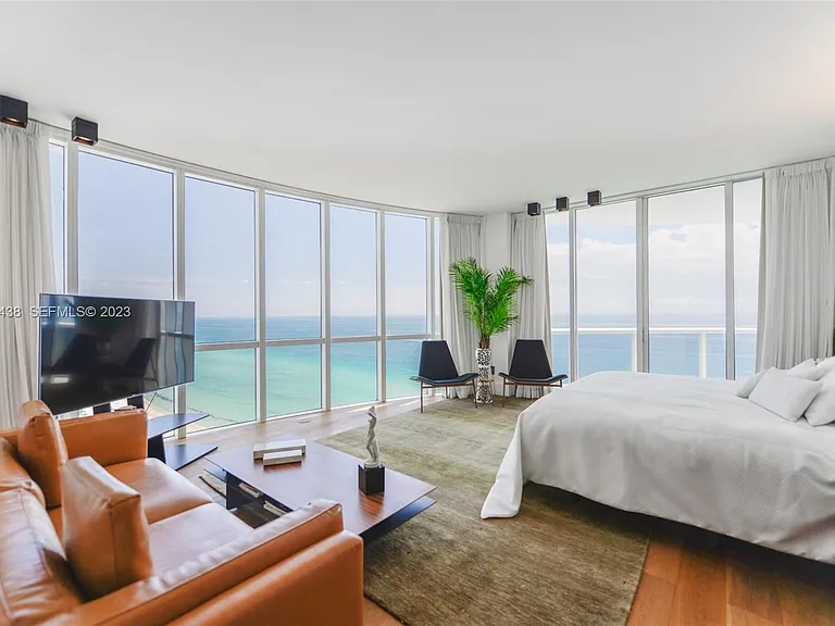 15901 Collins Ave #1701 — Photo 2