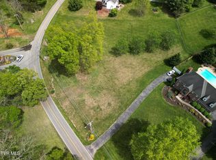 281 Rangewood Rd, Piney Flats, TN 37686