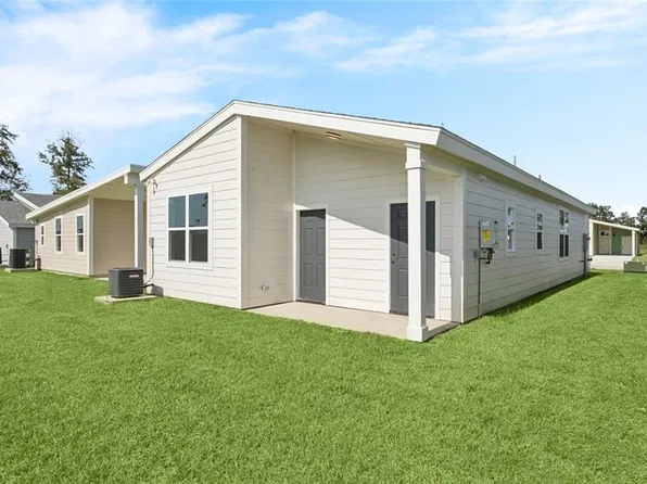2817 Live Oak Dr, Terrytown, LA 70056