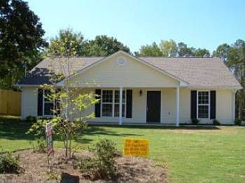 2nd image of 380 Lee Road 187