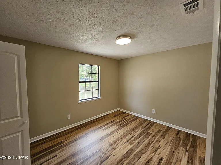3704 George Ln — Photo 33