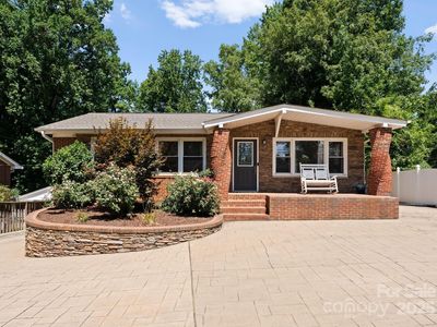 4337 Tipperary Pl, Charlotte, NC, 28215