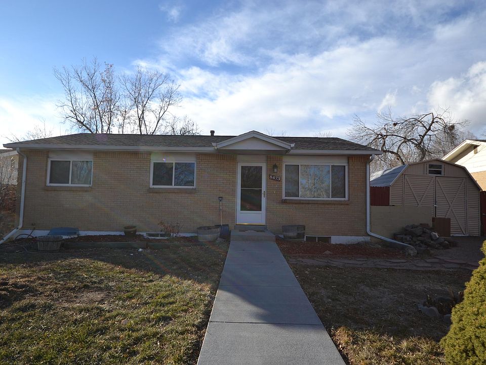 Front of the House with Brand New Roof - Replaced Oct 2018