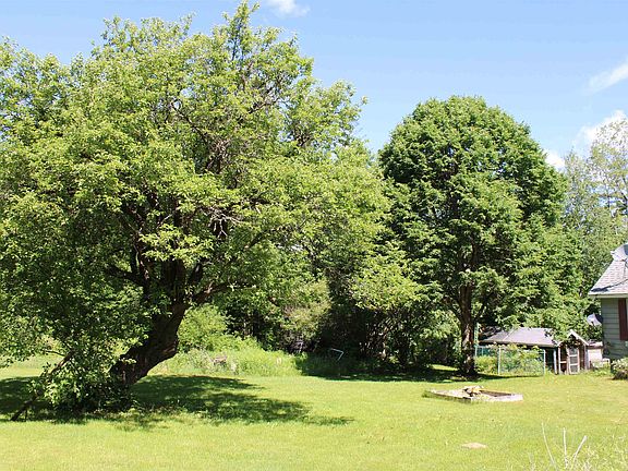 3rd image of 1579 Monroe Road