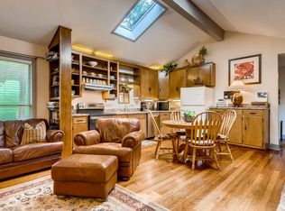 185 E Robertson Rd, Castalian Springs, TN 37031