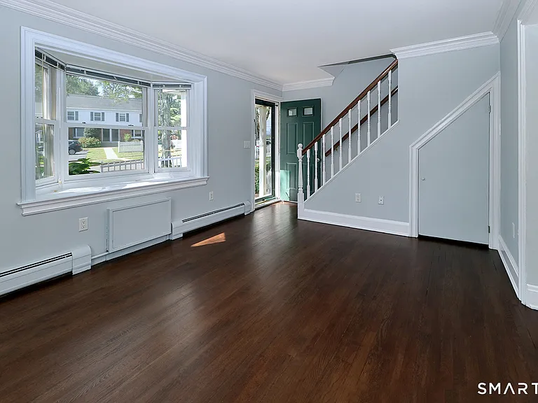 240 Sunnyridge Ave #121 — Photo 3