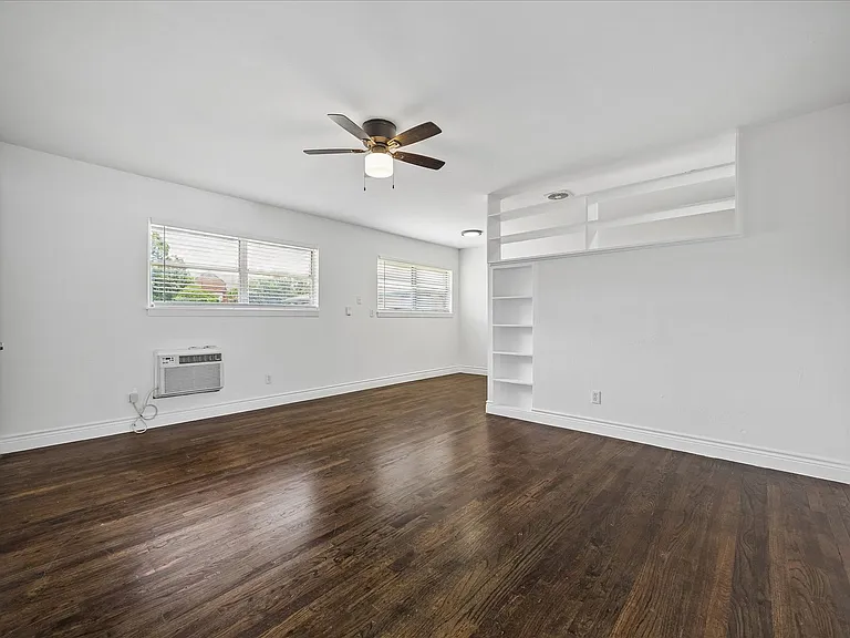 5102 Academy — Photo 16