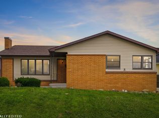 806 Oswego St, Tama, IA 52339