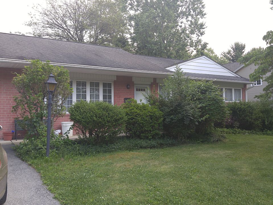 2nd image of 3516 Caley Rd