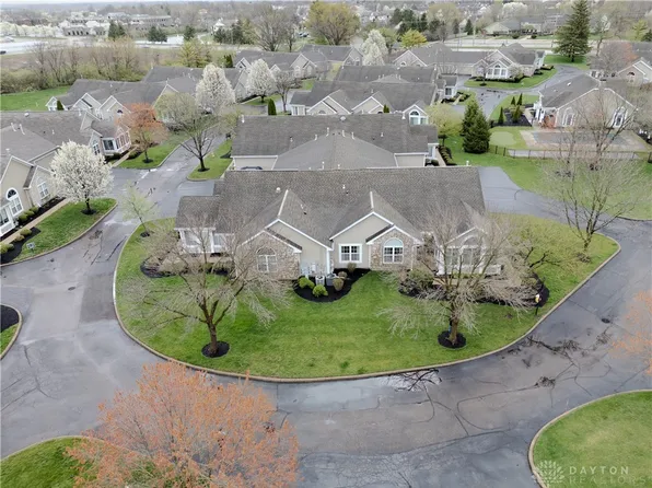 1543 Turnberry Village Dr, Dayton, OH 45458