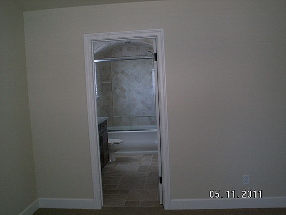 5th image of 24221 Neece Ave