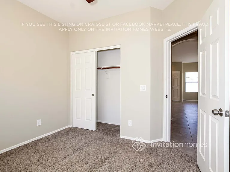 12371 W Sherman St — Photo 14