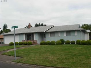 820 N Cedar Ct, Canby, OR 97013