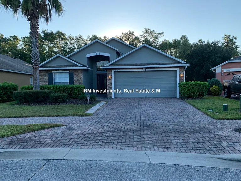 9941 Portofino Dr — Photo 1