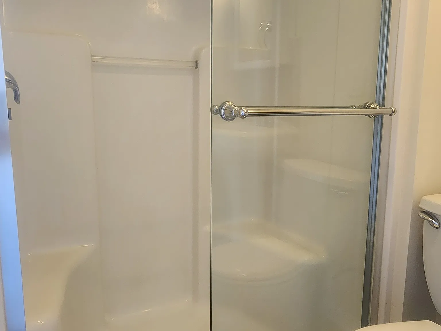 Studio, 300 sqft, $1,450 — Photo 3