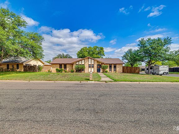 2nd image of 3402 Timber Ridge Dr