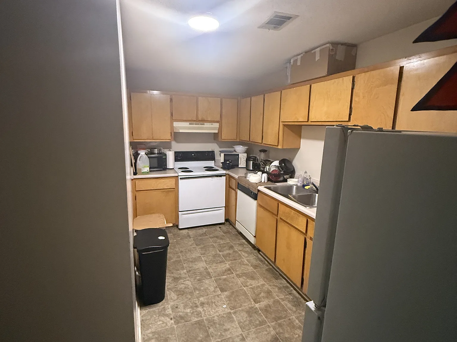 1112 State University Drive - C 4 — Photo 4