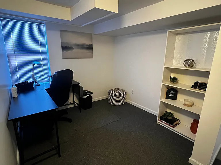 562 Tannehill St — Photo 2