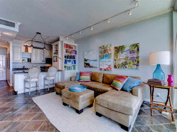 1401 E Beach Dr Unit 1207, Galveston, TX 77550