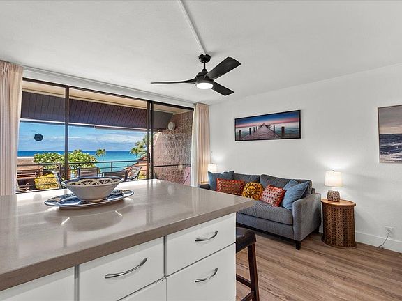 2nd image of 3959 Lower Honoapiilani Rd #310