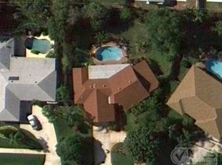 2530 Sun Cove Ln, North Palm Beach, FL 33410