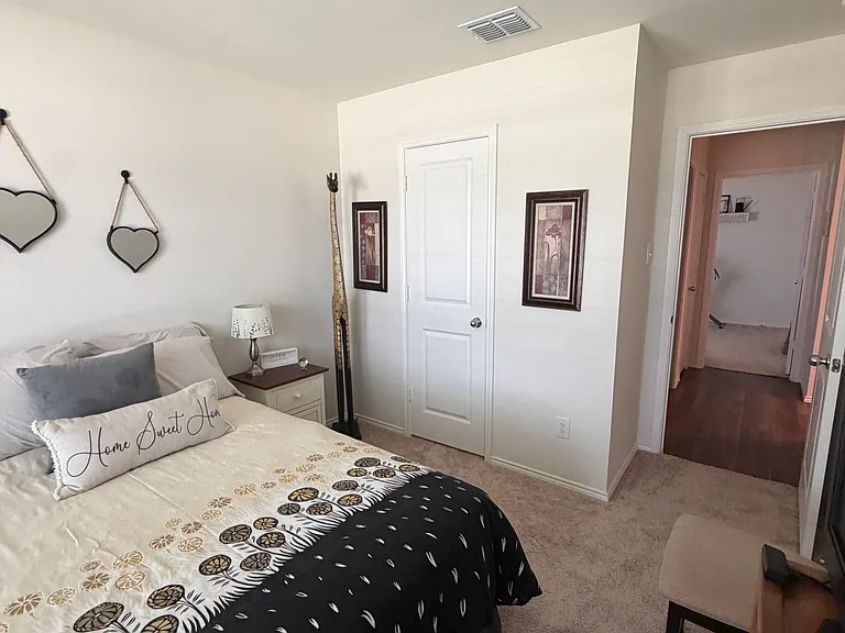 2910 Acacia Dr — Photo 20
