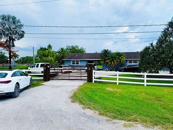 5th image of 21217 SW 160th St