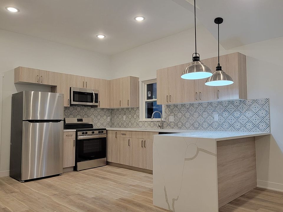 1st image of 212 N Foster Ave APT 3