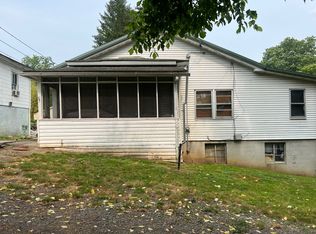 67 Edison St, Fairmont, WV 26554