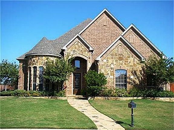 2nd image of 1204 Chesapeake Dr