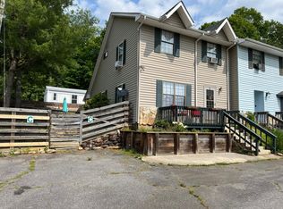 10 E Keesler St, Black Mountain, NC 28711