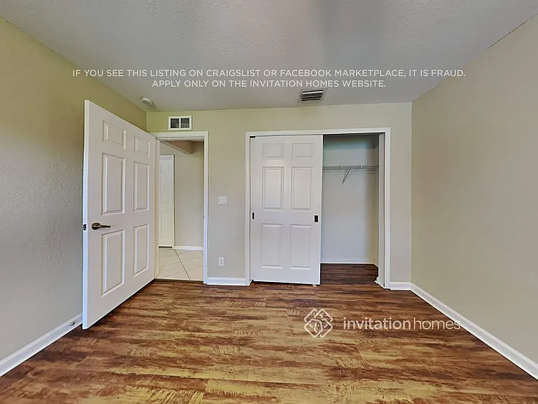 7062 Saint Clair Ct — Photo 12